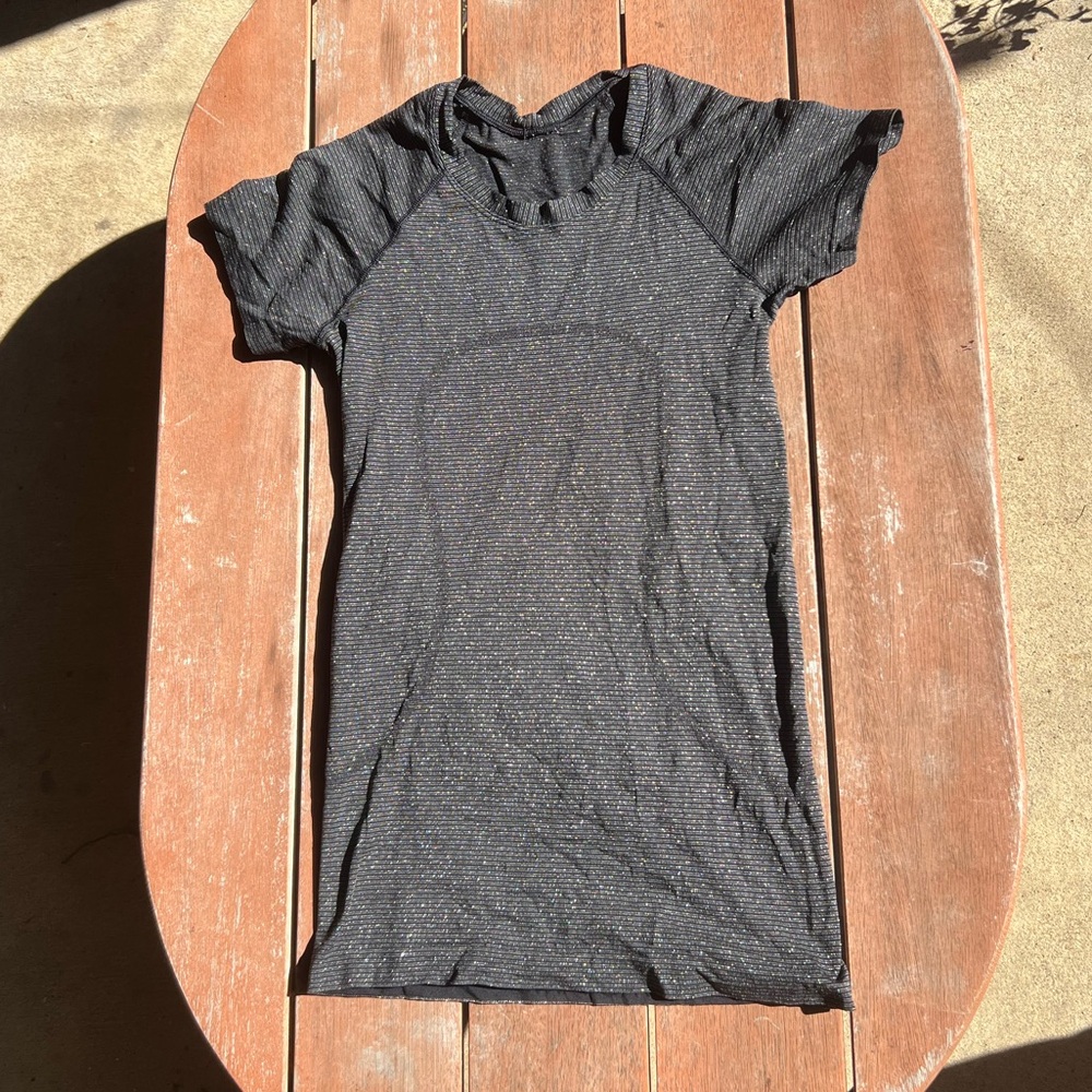 lululemon swiftly tech short sleeve shirt black and silver sparkly